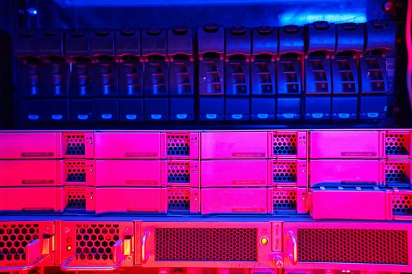 Maîtrisez l'utilisation de l'hébergeur serveur dédié.